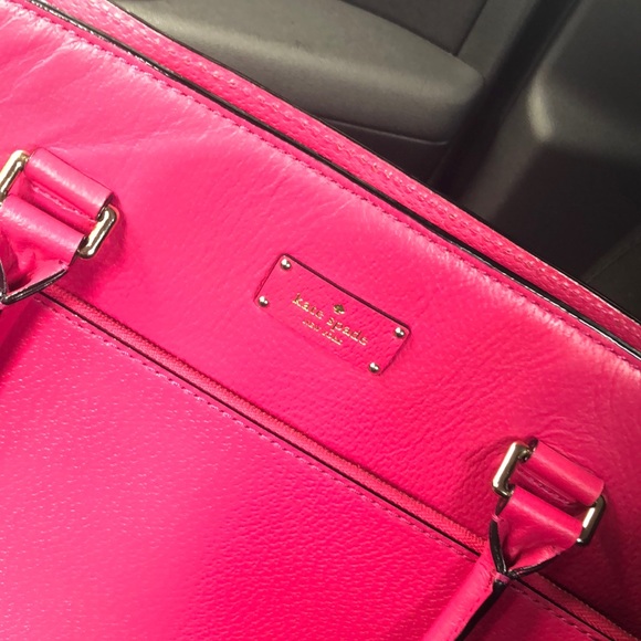 Kate spade hot pink purse - Picture 2 of 5